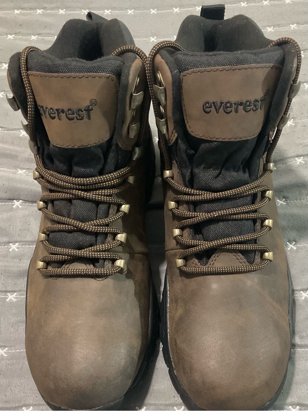 Everest Brown Hiking Boots - Lace-Up Outdoor Boots Sz 10  Men’s